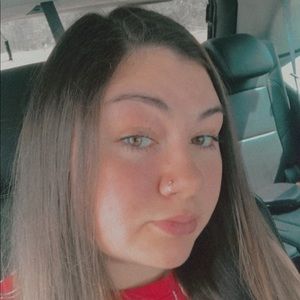 Meet your Posher, Macy